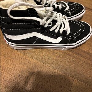 Vans Women's High-Top Sneakers - Black and White